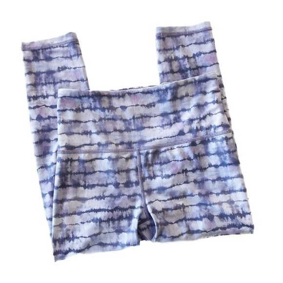 Athleta Elation Printed Capri Purple Tie Dye Womens Small High Rise - Picture 3 of 7
